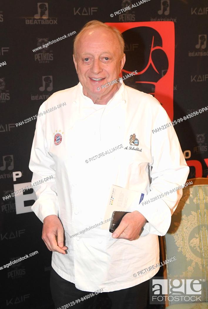 Stock Photo: 25 January 2022, Bavaria, Munich: Chef Alfons Schuhbeck at a press conference in Schubeck's Südtiroler Stuben. At the event.