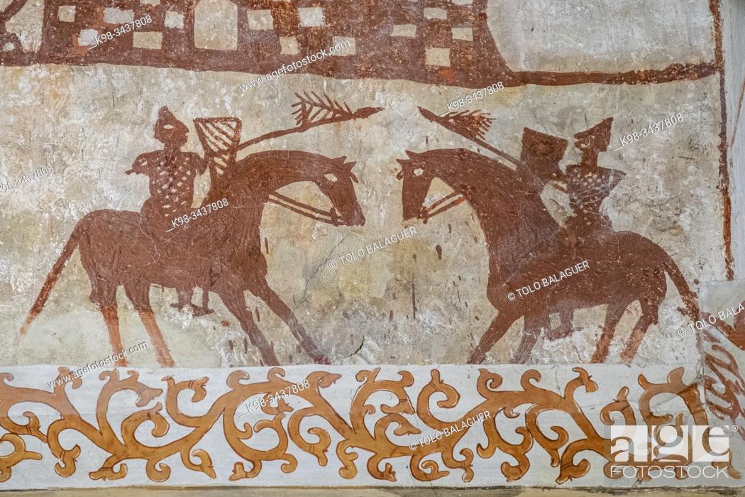 Photo de stock: Pinturas murales , confrontacion de guerreros a caballo, Iglesia de Nuestra Señora de la Asunción , Alaitza, Álava, Spain, Europe.