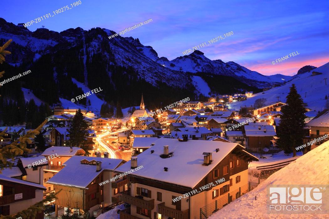 Stock Photo: Italy, Dolomites, Passo Pordoi, Arabba at night.