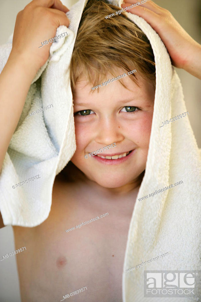 boy, smiling, hair wet, towel, dry, portrait, truncated, Series, child  portrait, child, 7 years, Stock Photo, Picture And Rights Managed Image.  Pic. MB-03839571 | agefotostock