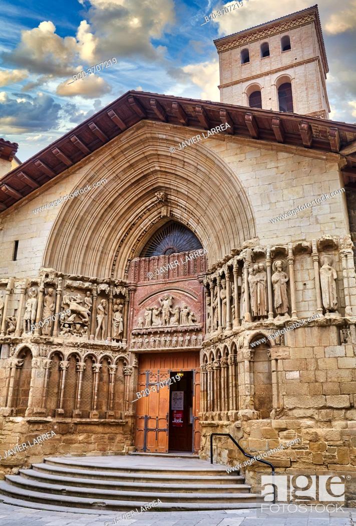 Imagen: Church of San Bartolomé, Way of Saint James, Camino de Santiago, Logroño, La Rioja, Spain, Europe.