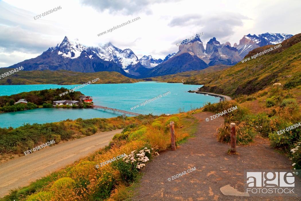 Stock Photo: Torres del Paine Nationalpark in Chile.