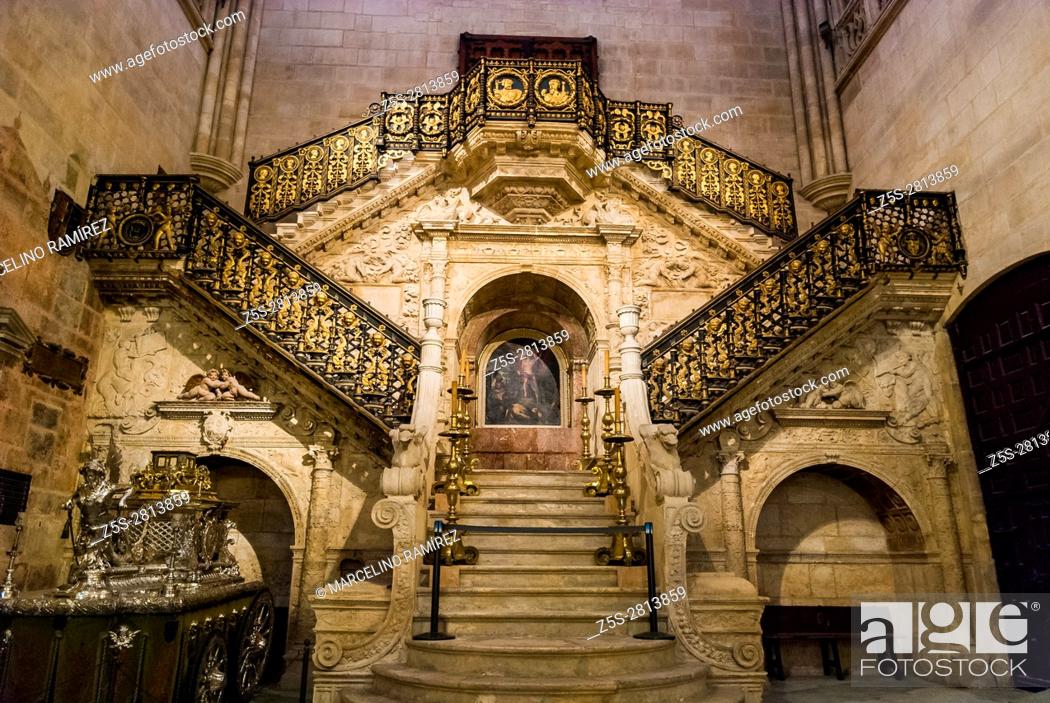 Photo de stock: The Renaissance Golden staircase by Diego de Siloé. Cathedral of Saint Mary of Burgos. Burgos, Castile and Leon, Spain, Europe.