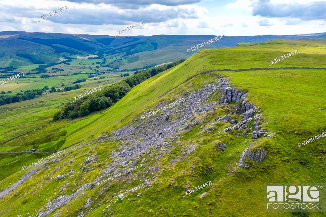 Stock Photo: The idyllic and beautiful Yorkshire landscape, Yorkshire, United Kingdom.