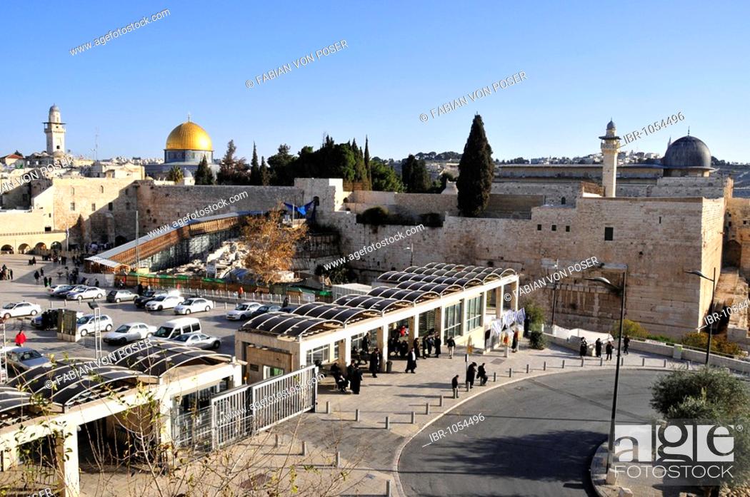 Stock Photo: View over the Western Wall or Wailing Wall to the Dome of the Rock, Qubbet es-Sakhra, on Temple Mount, Jerusalem, Israel, Western Asia, Orient.