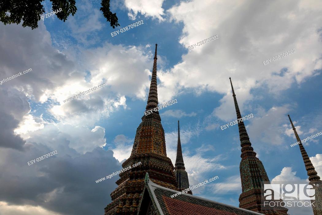 Stock Photo: Wat Pho, Bangkok.