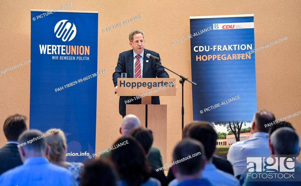 Stock Photo: 29 August 2019, Brandenburg, Hoppegarten: Hans-Georg Maaßen (CDU), former head of the Federal Constitutional Protection, talks about the union of values at an.
