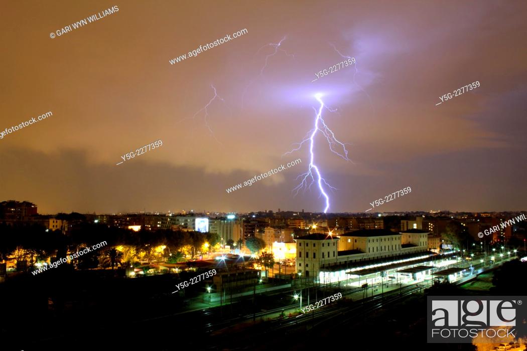 Stock Photo: Rome, Italy 24th September 2014 Storm over Rome, Italy.