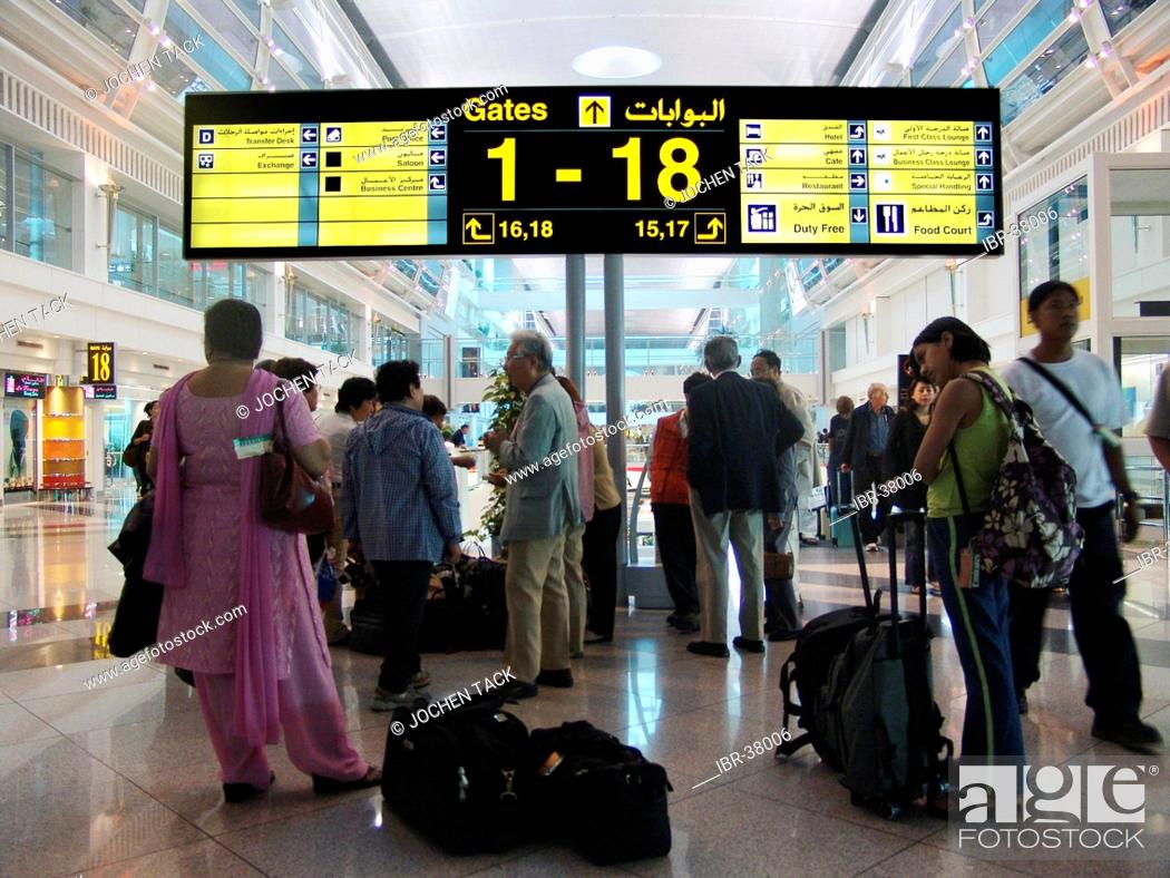 Stock Photo: ARE, United Arab Emirates, Dubai : International Ariport, heikh-Rashid-Terminal, Duty Free Shops.