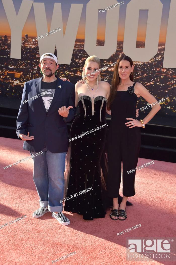 Stock Photo: Kevin Swithh with daughter Harley Quinn Swithh and wife Jennifer Schwalbach Swithh at the premiere of the feature film 'Once Upon a Time ..