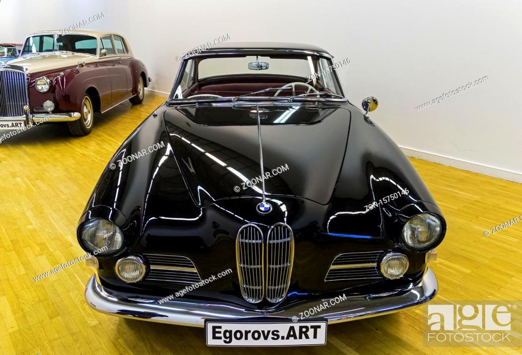  Moscow, Russia - November 10, 2018: BMW 503 Coupe car (made in 1950) at the exhibition of old and..., Foto de Stock, Imagen Derechos Protegidos Pic.  Foto.  ZON-15750146 |  edadfotostock