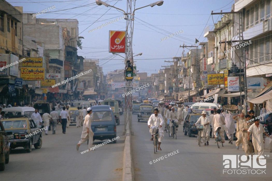 Stock Photo: Street scene, Rajah Bazaar, Rawalpindi, Punjab, Pakistan, Asia.