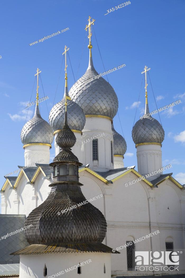 Photo de stock: Gate Church of the Resurrection (1670), Kremlin, Rostov Veliky, Golden Ring, Yaroslavl Oblast, Russia.