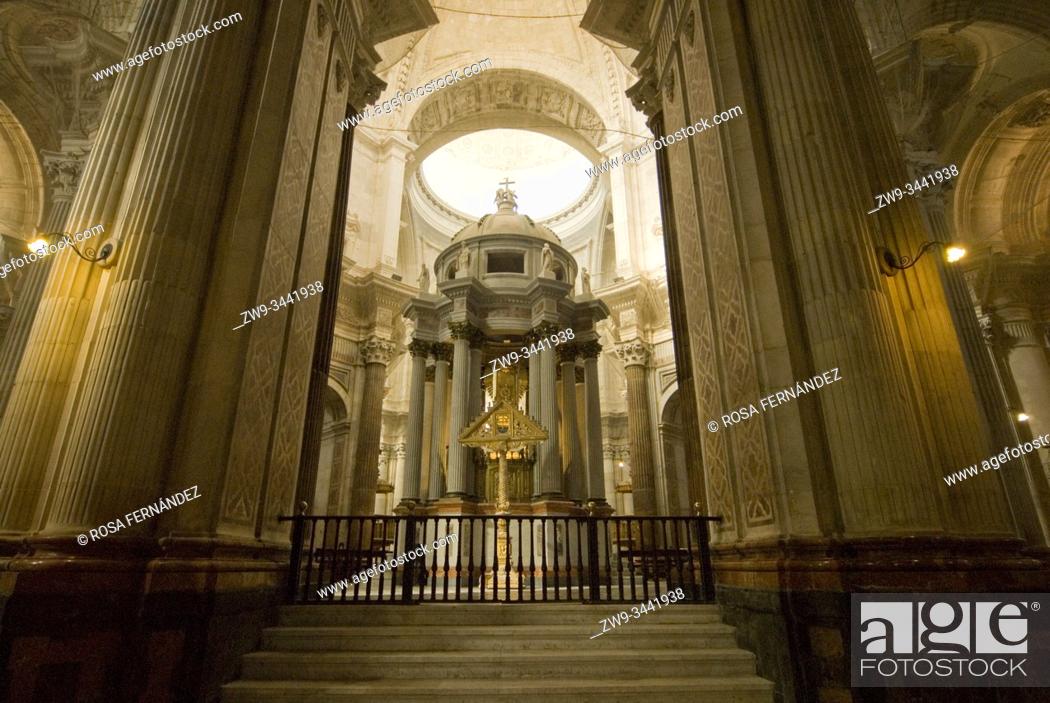 Stock Photo: Major Chapel, Saint and Apostolic Chruch Cathedral of Cadiz, XVII Century, in Baroque and Neoclassical styles, province of Cádiz, Andalucía, Spain.