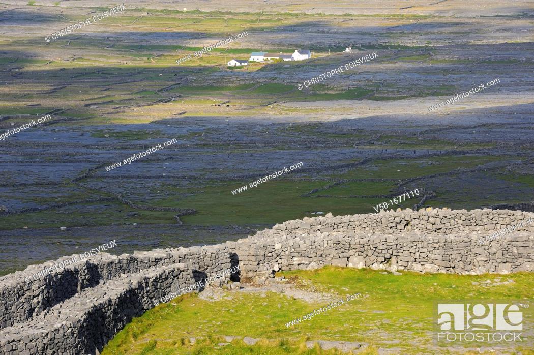 Stock Photo: Ireland, County Galway, Aran Islands, Inishmore, Dun Aengus Dun Aonghasa fort.