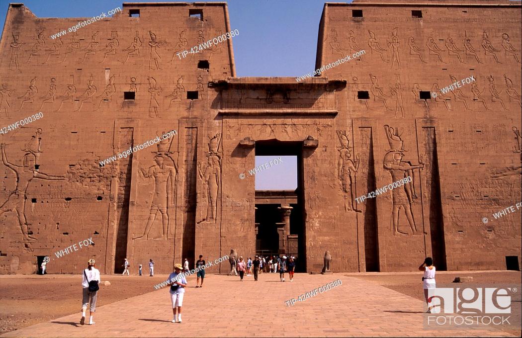 Stock Photo: Africa, Egypt, Edfu, Horus Temple entrance.