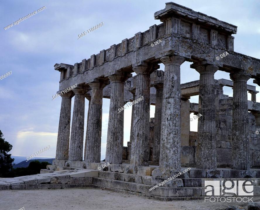 Stock Photo: The Temple of Aphaia in Aegina, Greece. Greek civilization, early 5th Century BC.