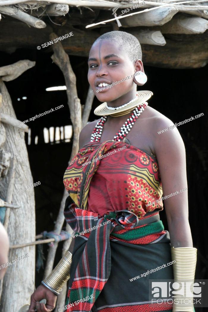 A beautiful young woman, Watatulu tribesmen of Miyuguyu, Shinyanga  district, Tanzania, Stock Photo, Picture And Rights Managed Image. Pic.  D63-1496800 | agefotostock