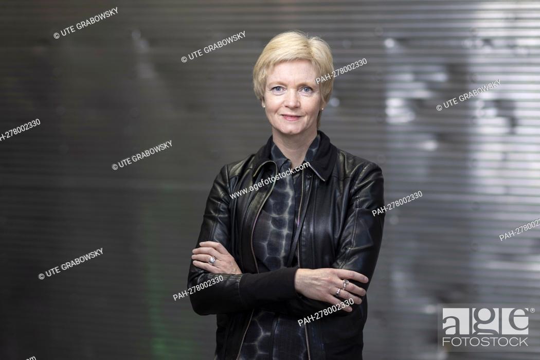 Photo de stock: Monika Lessl, Senior & Management Bayer AG and Foundation, Munich, March 8th, 2022. - Munich/Deutschland.