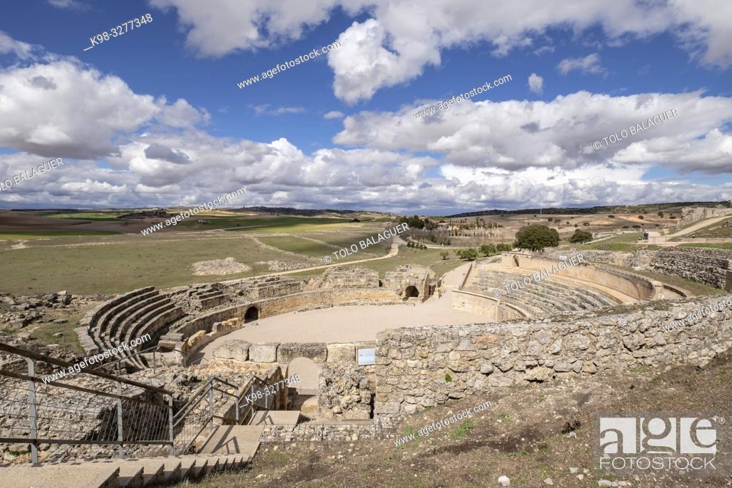 Stock Photo: Anfiteatro de Segóbriga, parque arqueológico de Segóbriga, Saelices, Cuenca, Castilla-La Mancha, Spain.