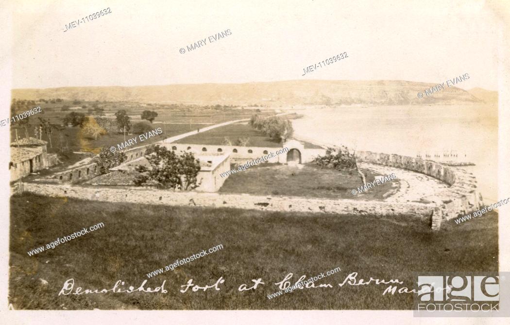 Stock Photo: Demolished fort at Cham Berum, Maydos, Dardanelles, Turkey.