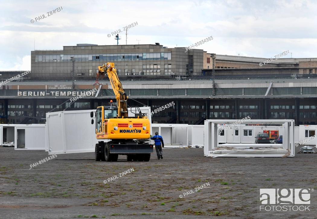 Stock Photo: Containers for refugees are set up on the grounds of Tempelhof Airport in Berlin, Germany, 13 April 2017. A maximum of 1120 refugees will be temporarily housed.