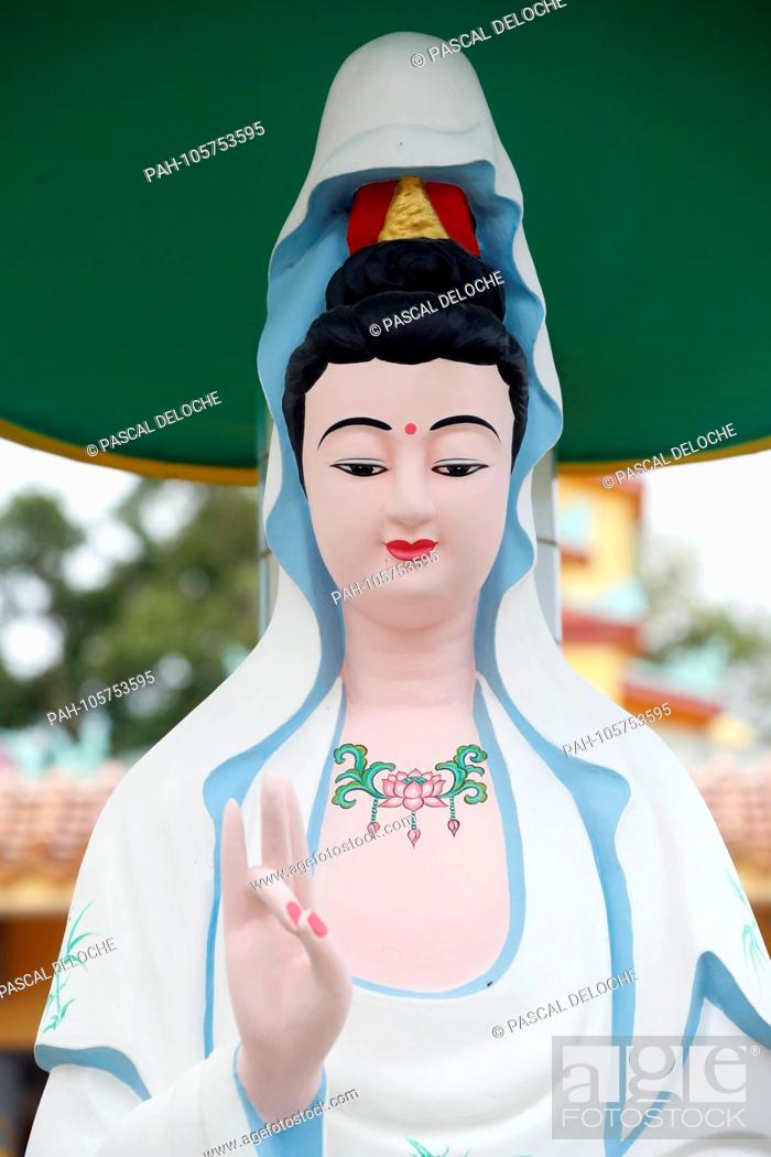 Stock Photo: Sung Hung pagoda. Goddess of Mercy, Avalokitesvara Bodhisattva. Phu Quoc. Vietnam. | usage worldwide. - Duong Dong/Phu Quoc/Vietnam.