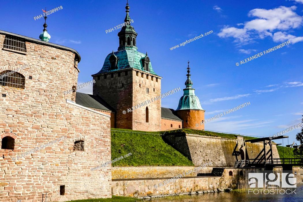 Stock Photo: Kalmar, Sweden The grounds of the Kalmar Castle. | usage worldwide. - KALMAR/Sweden.