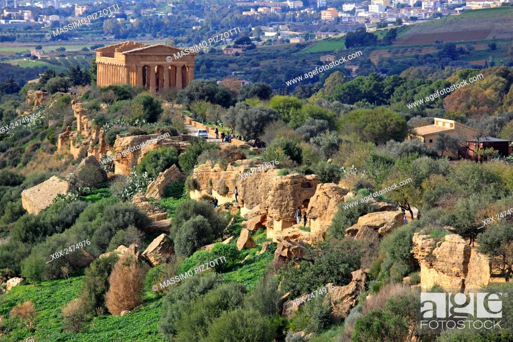 Stock Photo: The Temple of Concordia at Valley of the Temples, Agrigento, Sicily, Italy.