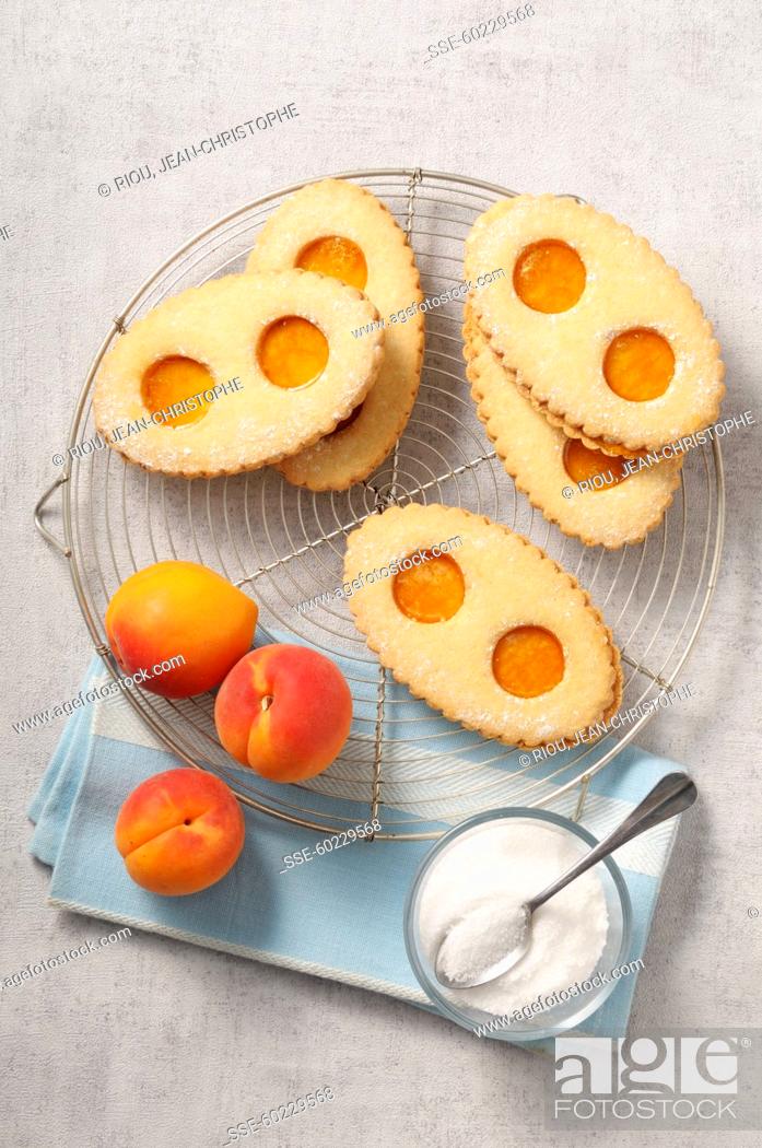 Stock Photo: Apricot jam Lunette cookies.