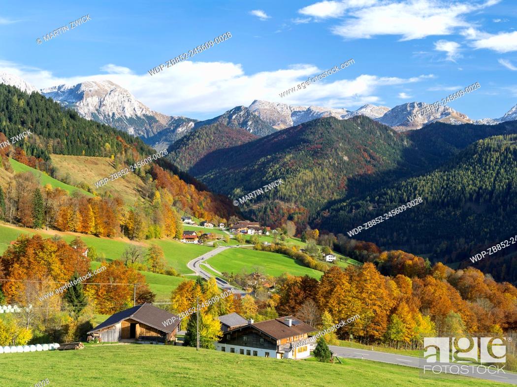 Stock Photo: Landscape in the region Berchtesgadener Land, in the background the mountains of the NP Berchtesgaden with Mt. Hoher Goell and the Hagengebirge.