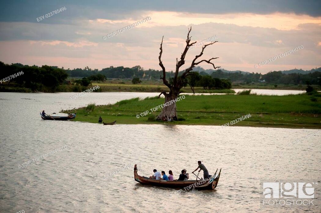 Stock Photo: Traditional boat on the lake near Uben bridge in Myanmar.