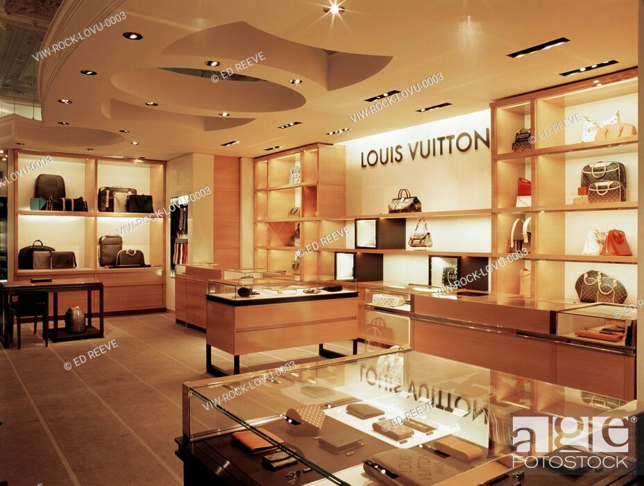 LOUIS VUITTON SLOANE STREET LONDON SW1 VICTORIA UNITED KINGDOM  LUGGAGE THE PHILLIPS GROUP  SuperStock
