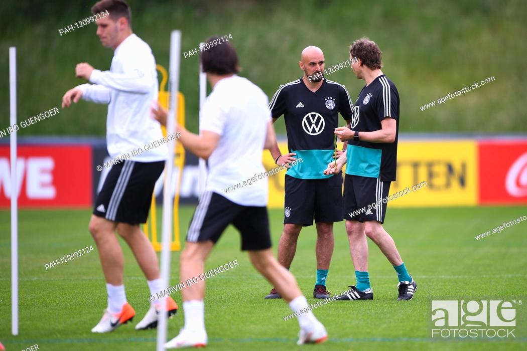 Stock Photo: Assistant coach Antonio di Salvo (DFB), assistant coach Marcus Sorg (Germany). GES / Football / Training of the German national team in Venlo, 03.06.