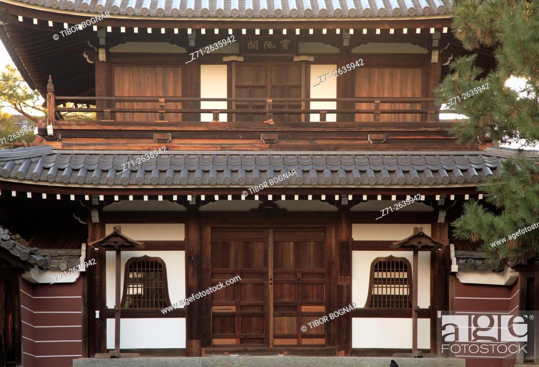 Stock Photo: Japan; Kyoto, Kenninji Temple, .