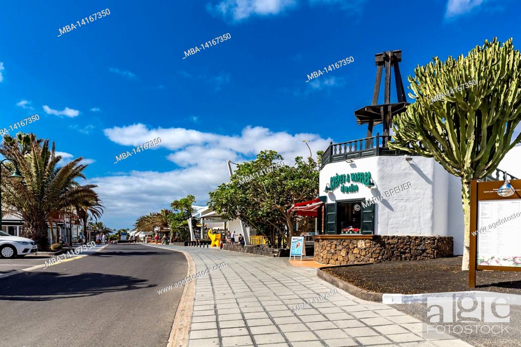 Stock Photo: crepes and waffles, costa teguise, lanzarote, canaries, canary islands, spain.