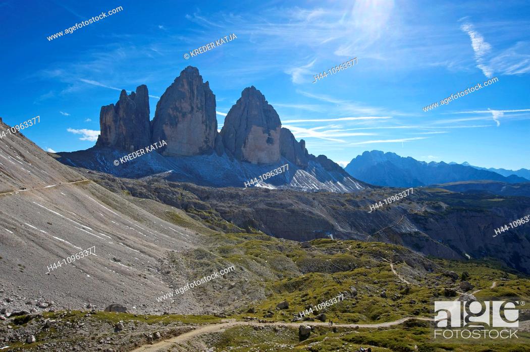 Stock Photo: Three merlons, battlement, three peaks of Lavaredo, Italy, Europe, Le Tre Cime, Le Tre Cime di Lavaredo, Trentino, South Tirol, South Tyrol, outside.