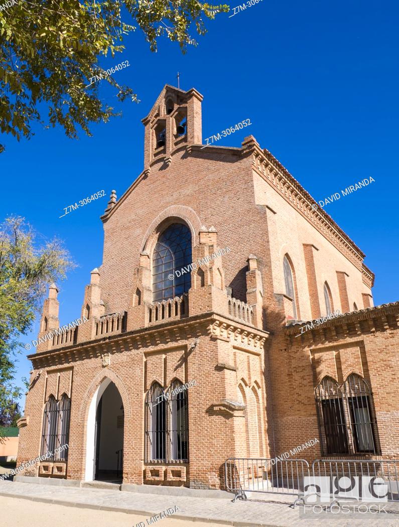Ermita de la Virgen del Val. Alcalá de Henares. Madrid Province. Spain, Foto de Stock, Derechos Protegidos Pic. Z7M-3064052 | agefotostock