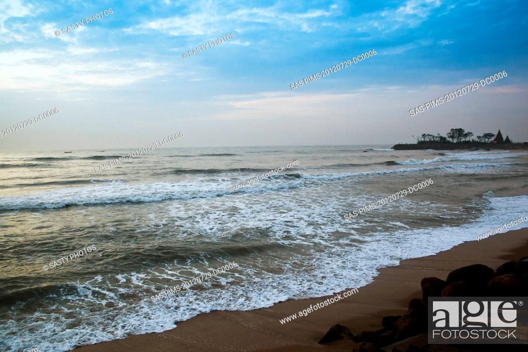 Stock Photo: Waves on the beach, Mahabalipuram, Kanchipuram District, Tamil Nadu, India.