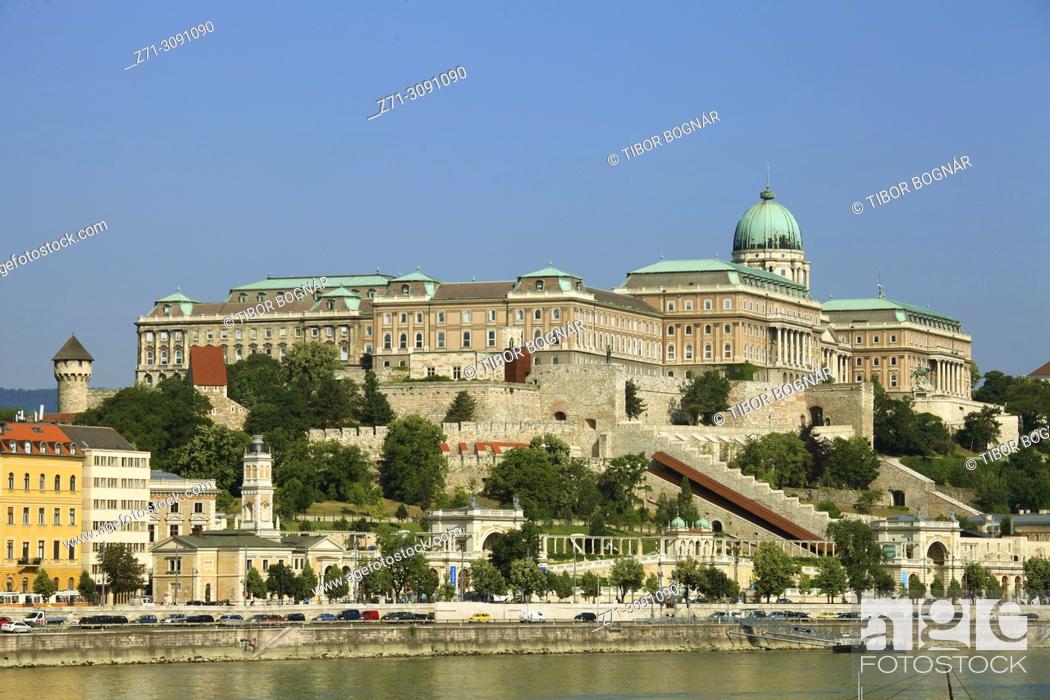 Photo de stock: Hungary, Budapest, Royal Palace, Danube River, Várkert Pavilion, .