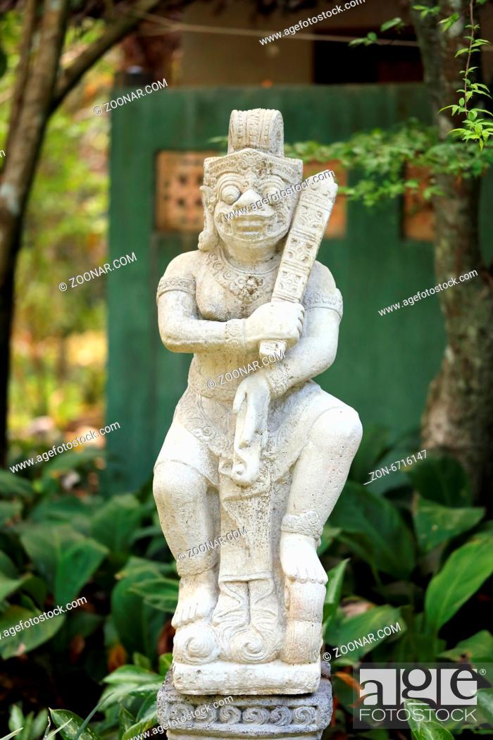 Stock Photo: Sculpture of divine beings in Thailand with fotografirovanie in Buddhist temples.