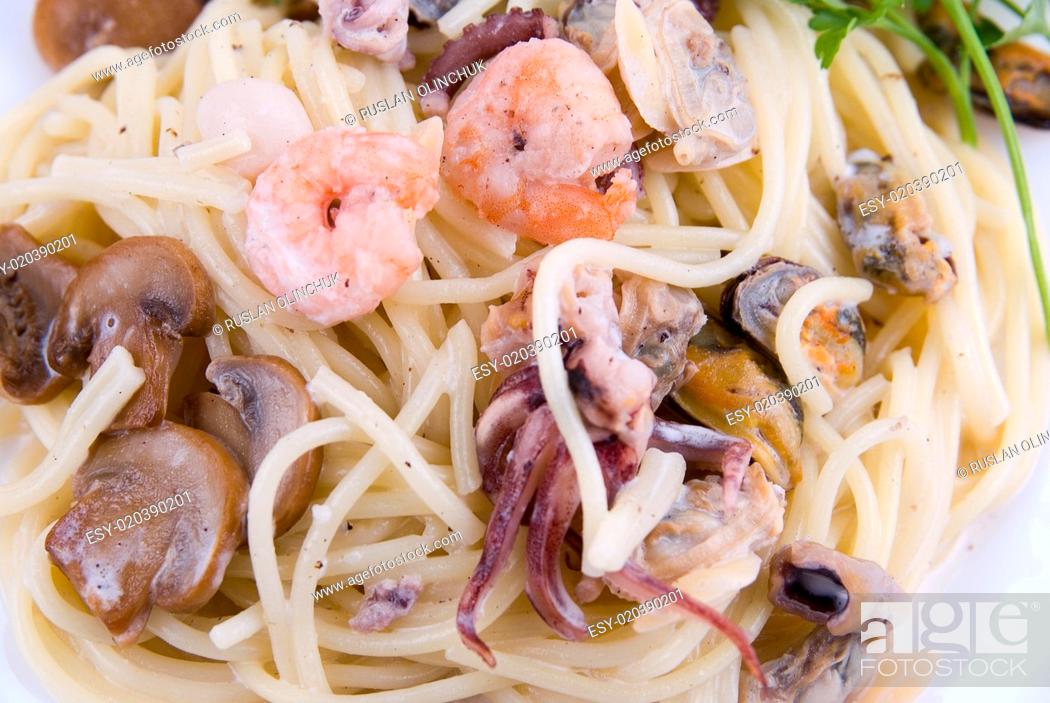 Stock Photo: Seafood spaghetti.