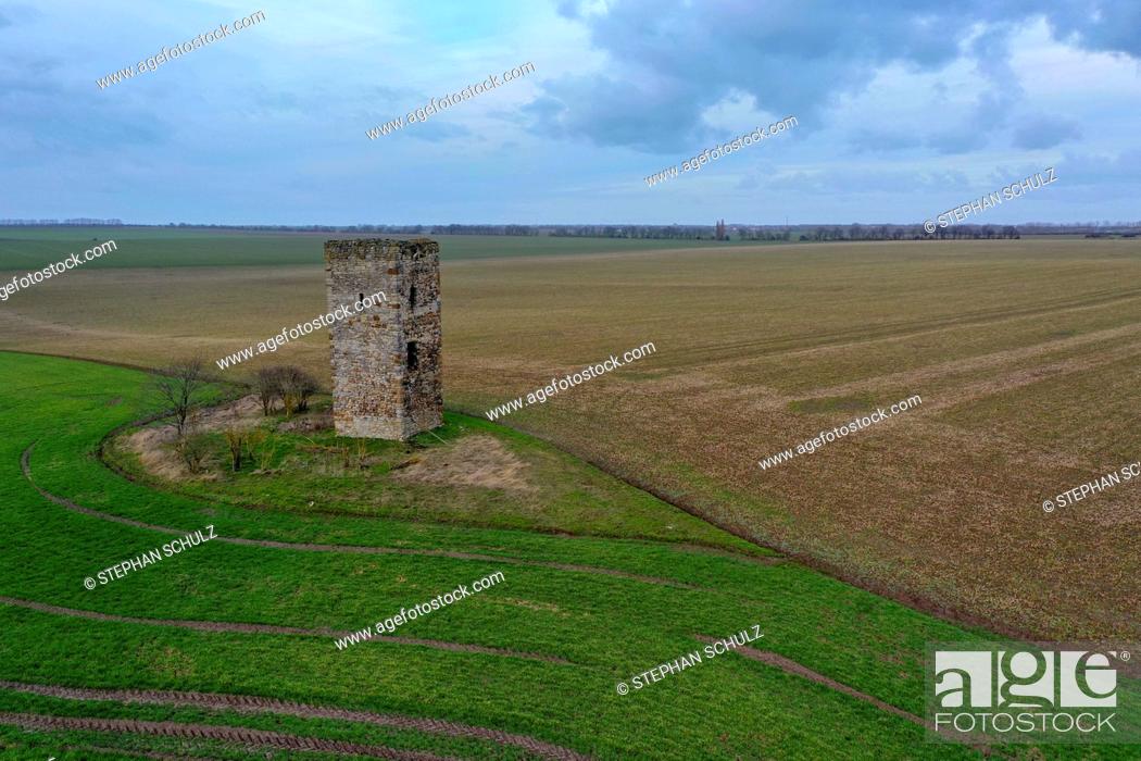 Stock Photo: Germany, Saxony-Anhalt, Wanzleben, watchtower made of field stones, the blue observation tower from 1438. Belongs to the oldest buildings in the Magdeburg Börde.