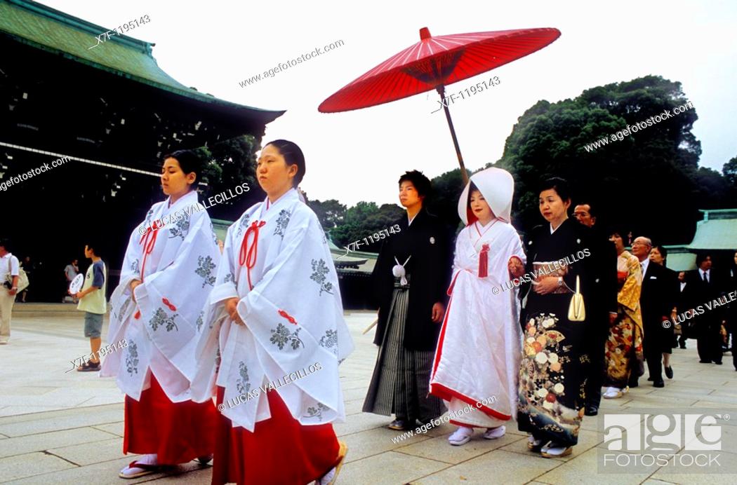 Stock Photo: Sanctuary of Meiji Jingu Traditional wedding Tokyo city, Japan, Asia.