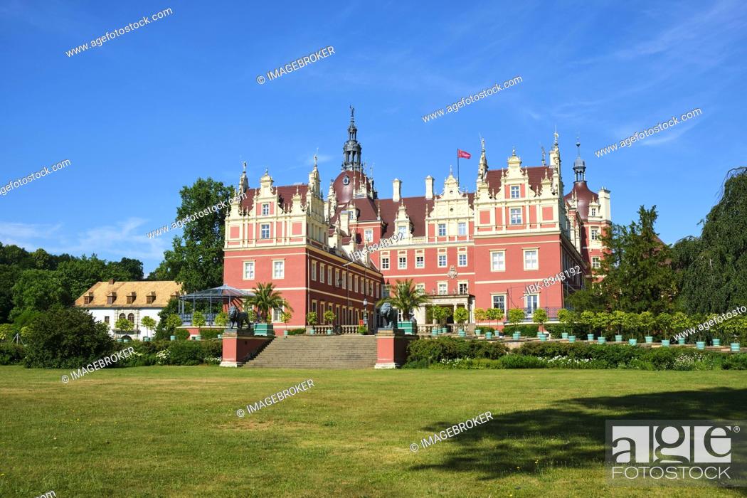 Stock Photo: New Palace, Muskau Park, Prince Pückler Park, UNESCO World Heritage Site, Bad Muskau, Saxony, Germany, Europe.