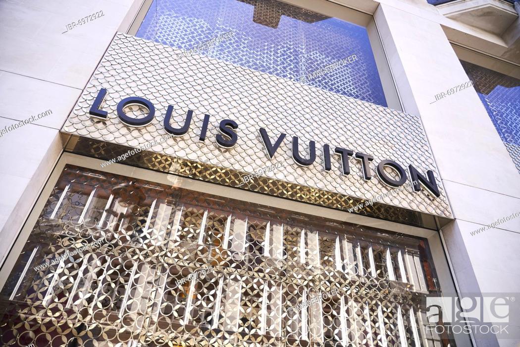 Louis Vuitton London Heathrow T3 Store in Hounslow United Kingdom  LOUIS  VUITTON