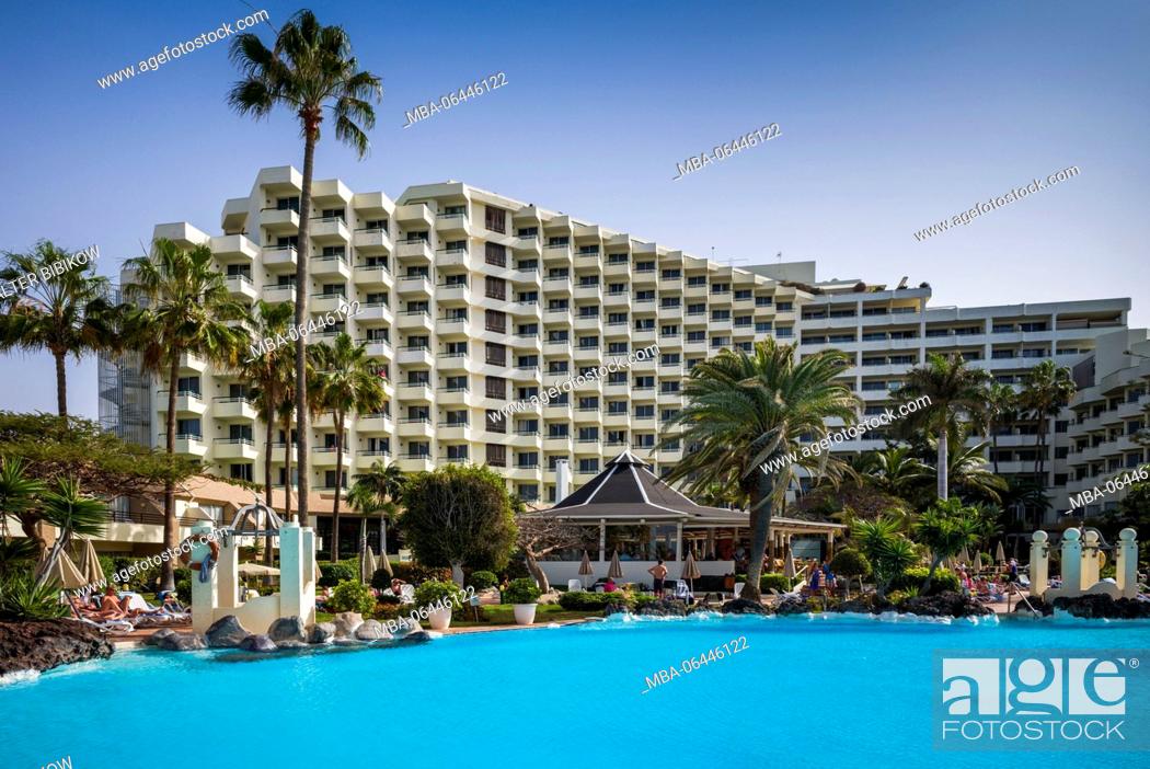 Reanimar Introducir Gallo Spain, Canary Islands, Tenerife, Playa de Las Americas, H10 Las Palmeras  Hotel, pool view, Foto de Stock, Imagen Derechos Protegidos Pic.  MBA-06446122 | agefotostock