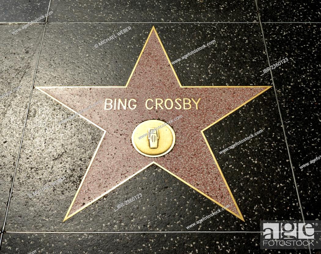 Abandonar Lucro más Terrazzo star for Bing Crosby, radio category, Walk of Fame, Hollywood  Boulevard, Hollywood, Foto de Stock, Imagen Derechos Protegidos Pic.  IBR-2360123 | agefotostock