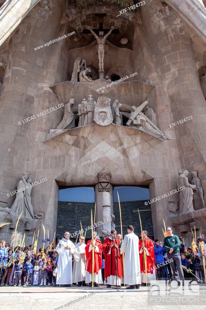 Stock Photo: mass of Palm Sunday Passion facade, exterior of Basilica Sagrada Familia, Barcelona, Catalonia, Spain.
