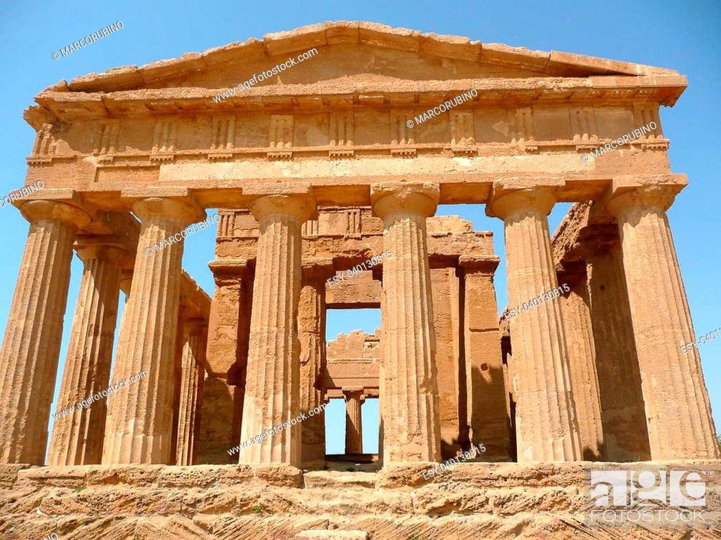 Imagen: The Temple of Concordia, Agrigento, Italy.